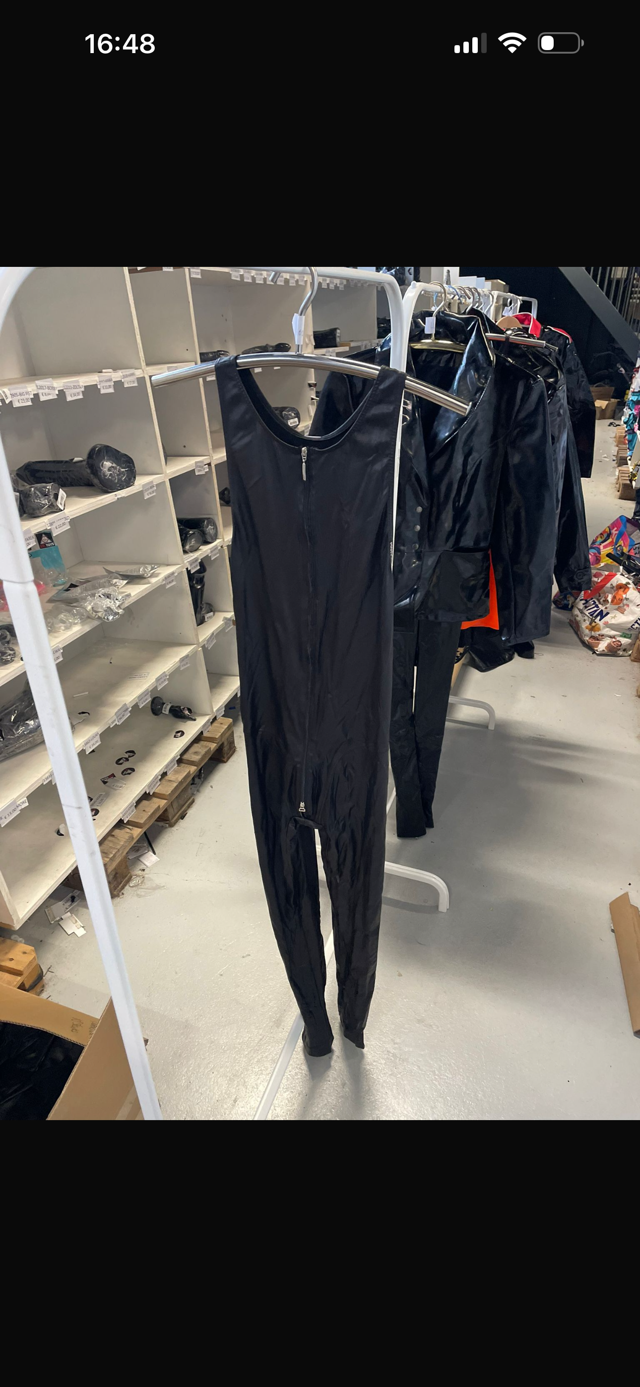 Black Bodysuit with Zipper – Size M | FashionWorld