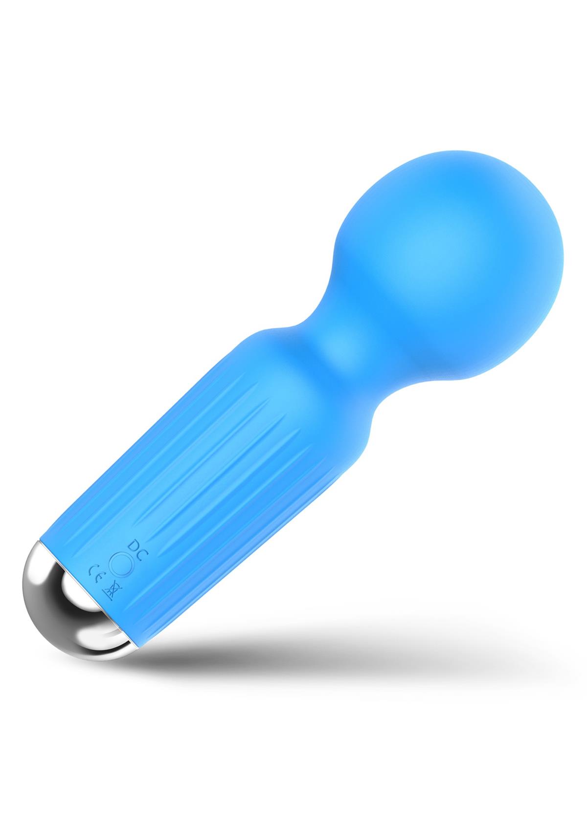 Bossoftoys - 22-00041 - Mini Massager vibrator - 20 Functions - Silicone - 11 cm -  dia 3,7 cm - Rechargeable - attractive Colour windowbox - Blue