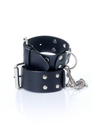 Bossoftoys - 33-00092 - Handcuffs - Studs - Wristcuffs - Bondage set