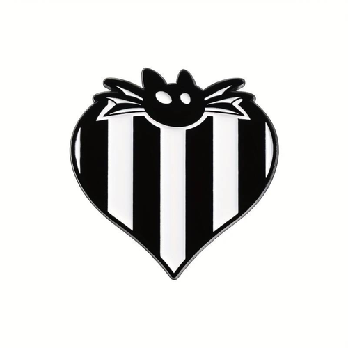 Kinky Pleasure – KPB083 – Metal Pin - Striped Bat Heart - Gothic Black & White Design