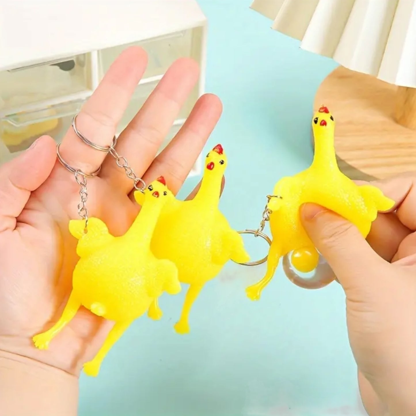 Kinky Pleasure - T040 - Keychain Squeeze Chicken - Yellow