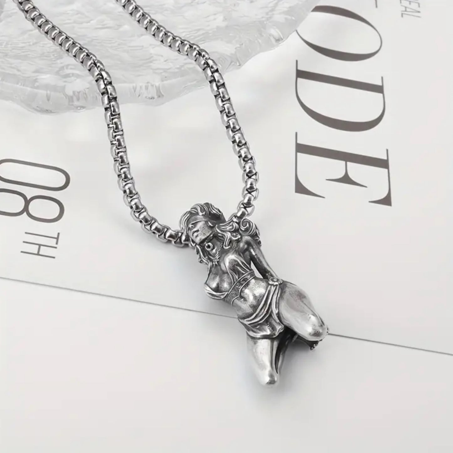 Kinky Pleasure - T019 - Necklace - Sofia - Sexy Bondage Girl