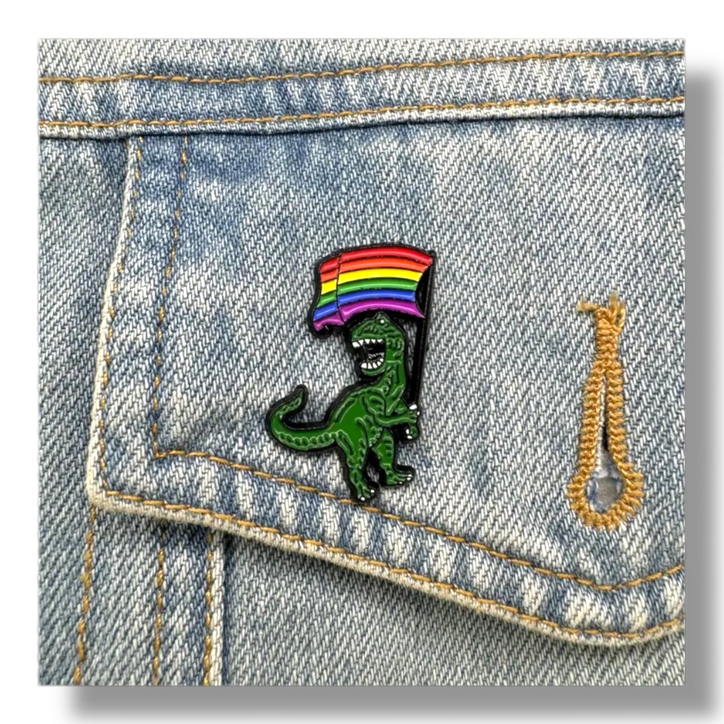 Kinky Pleasure - KPB002 - Badge / Pin - DINO - 3.3x2.5cm