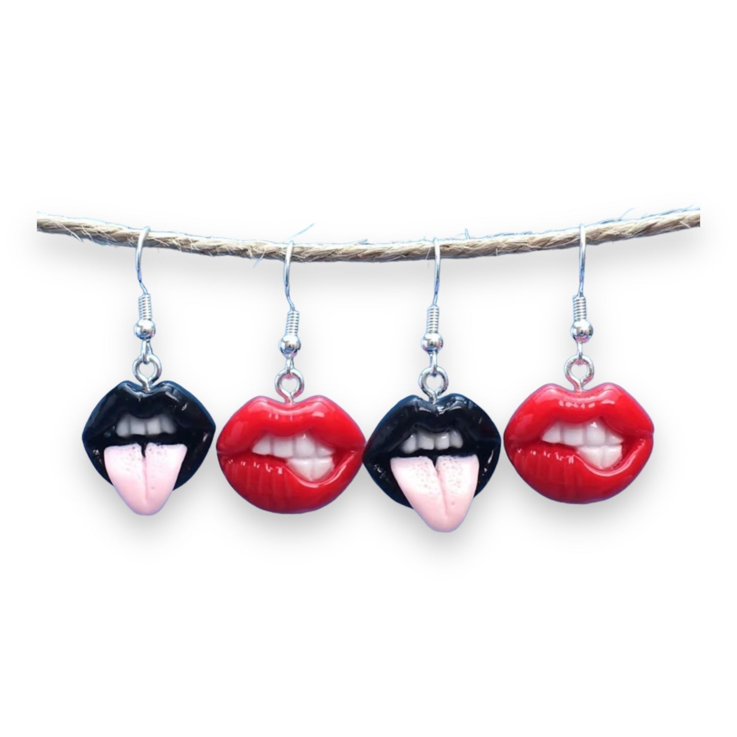 Kinky Pleasure - S033 - Earrings - Sexy Lips In Black & Red