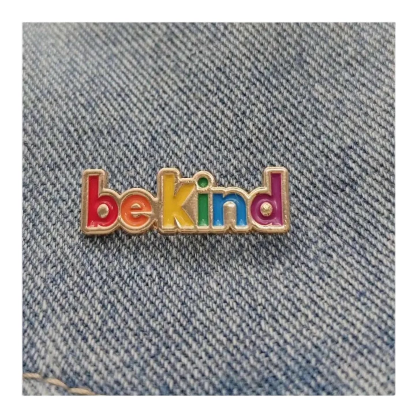 Kinky Pleasure - KPB057 - Badge / Pin - BeKind