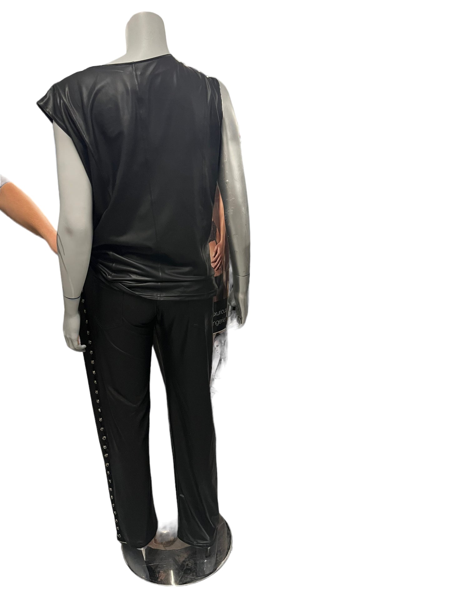 Noir - LL14 - Daring Black Top with Matching Pants - With Zipper and Buttons - Size 3XL.