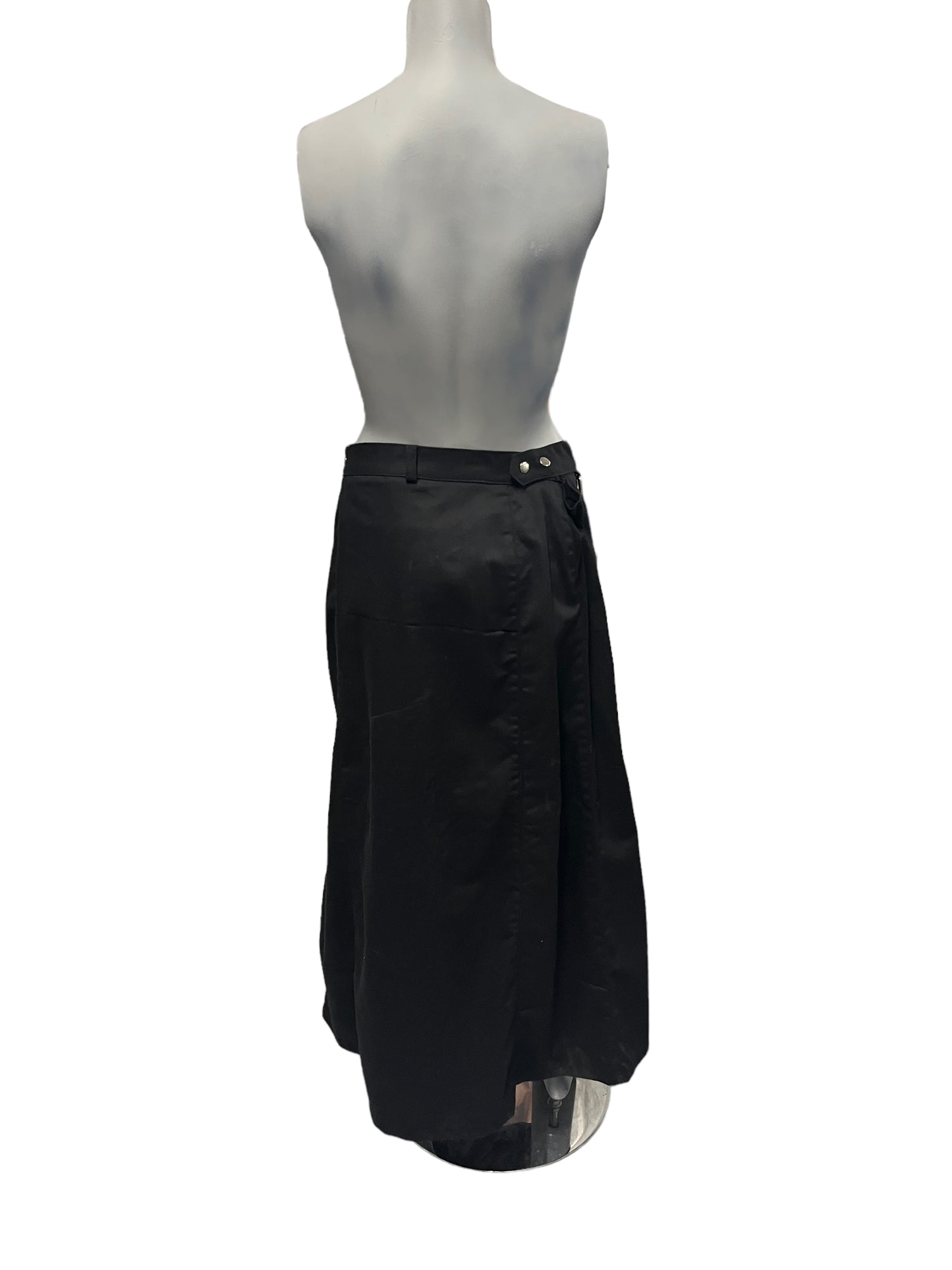 Fashion World - LL15 - Long Black Skirt with Buckle - Size S