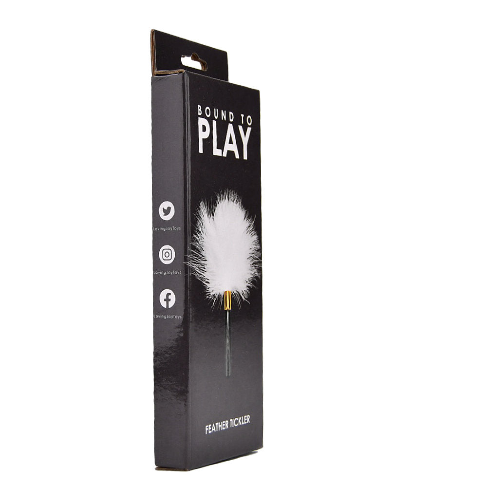 Bound to Play. Feather Teaser White - N12140