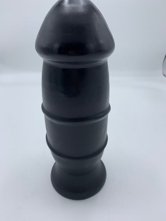 XXLTOYS - Uncle Billy - XXL Realistic Dildo no balls - Insertable length 22 cm  x 9 cm  - Dia head 8 cm  - Length huge size 25,5 cm - Black