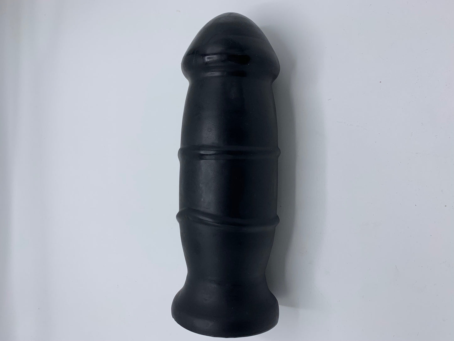 XXLTOYS - Uncle Billy - XXL Realistic Dildo no balls - Insertable length 22 cm  x 9 cm  - Dia head 8 cm  - Length huge size 25,5 cm - Black