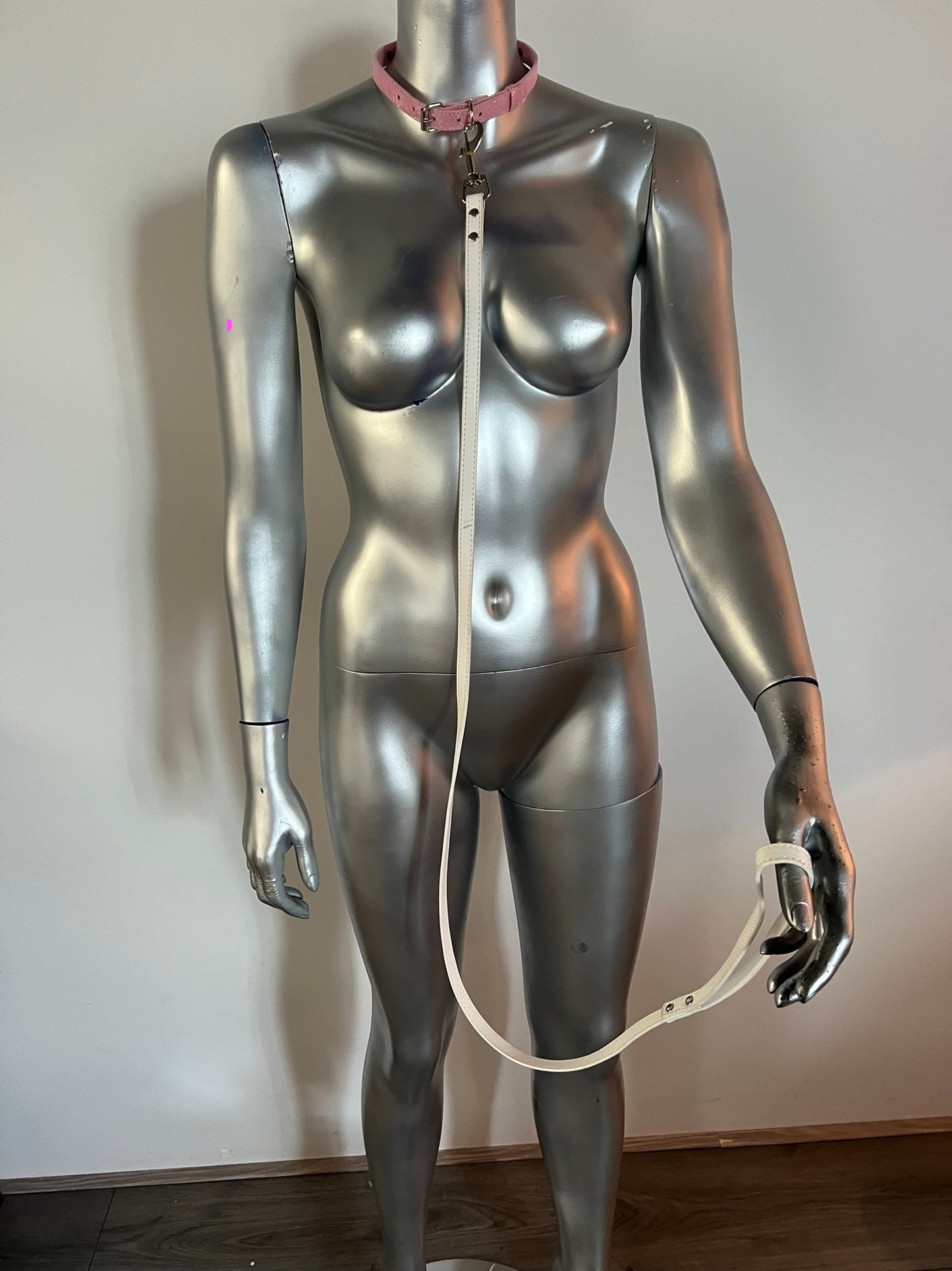 Luxury Leash White - BDSM - Heavy Quality ( no Collar only Leash )