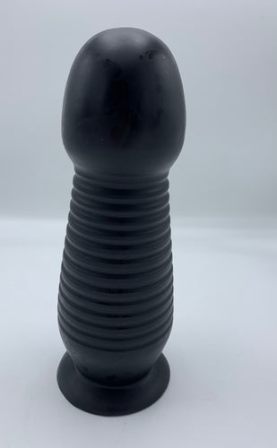 XXLTOYS - Ribble boy - XXL Plug - Insertable length 22 cm x 8 cm - Dia head 7 cm - Length huge size 26 cm - Black