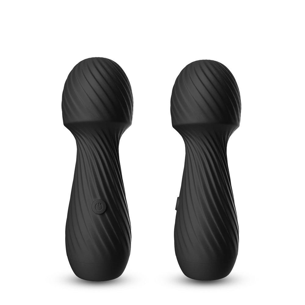 Bossoftoys - 52-00025 - Dazzle Black Silicone Massager USB - 9 Vibration mode - Mini wand