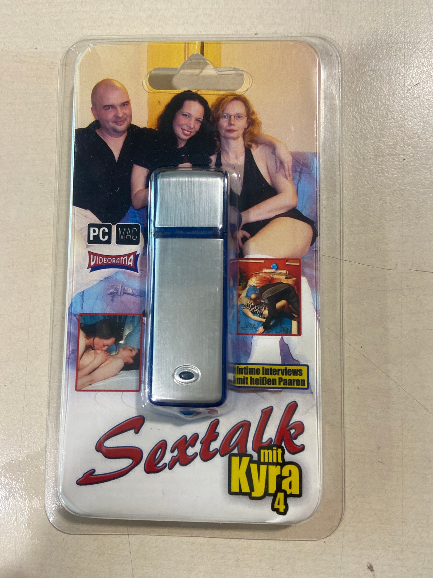 Erotic Movie On USB stick - Videorama - Sextalk mit Kyra 4