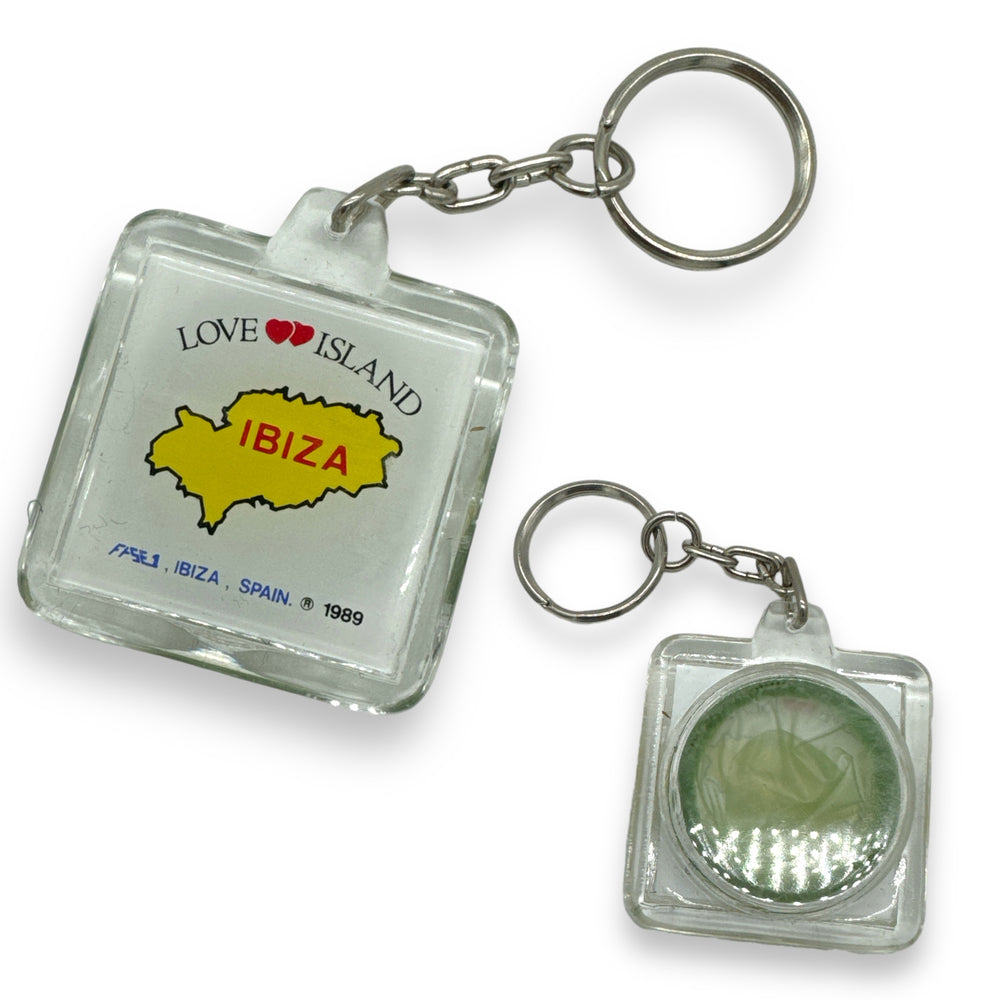 Kinky Pleasure - G014 - Keychain Condoms With Sexy Text - Display - 6 Pieces