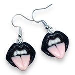 Kinky Pleasure - S033 - Earrings - Sexy Lips In Black & Red