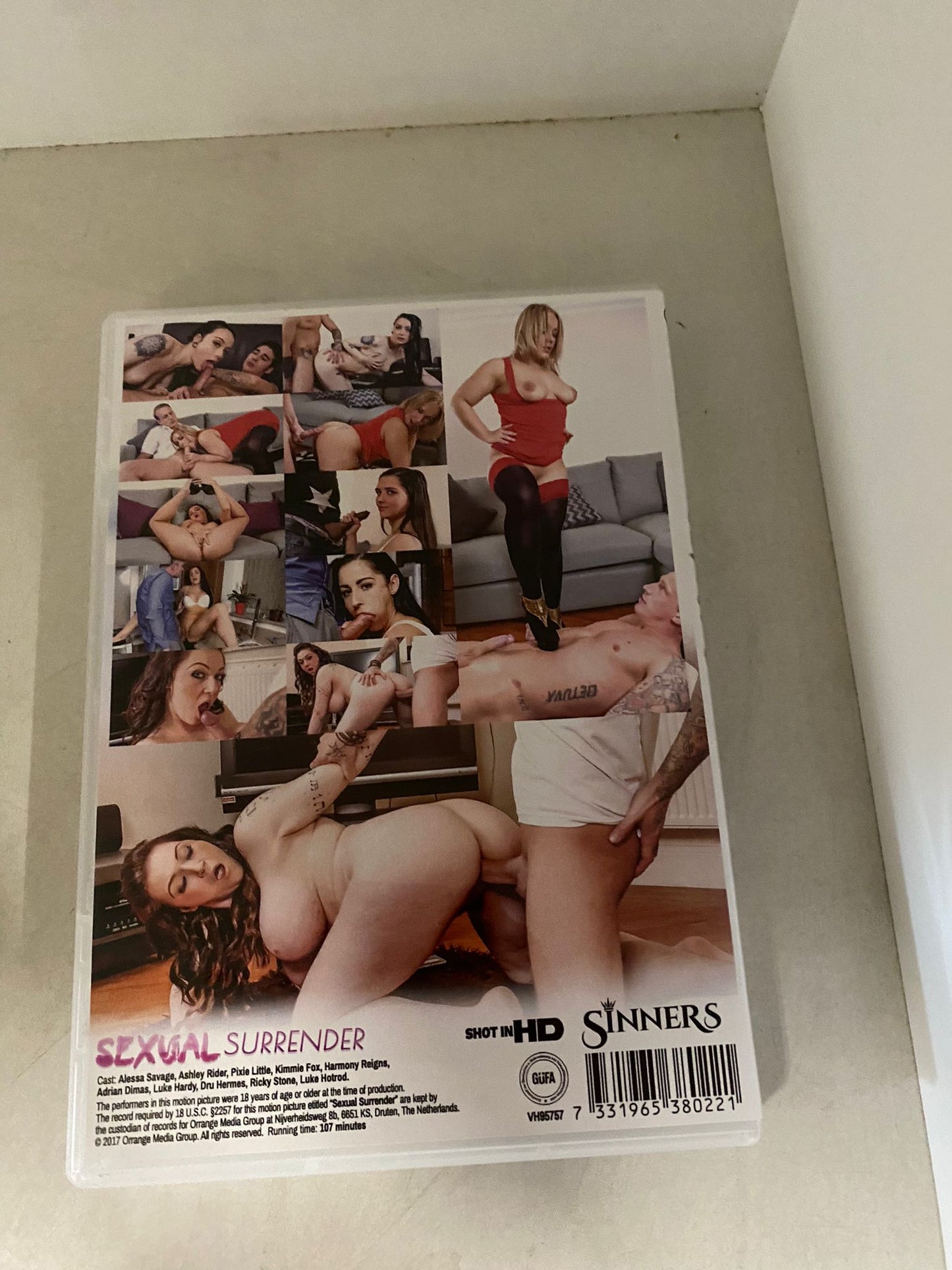 DVD Sinners - 5 Pack Shot in HD Cum / Milf