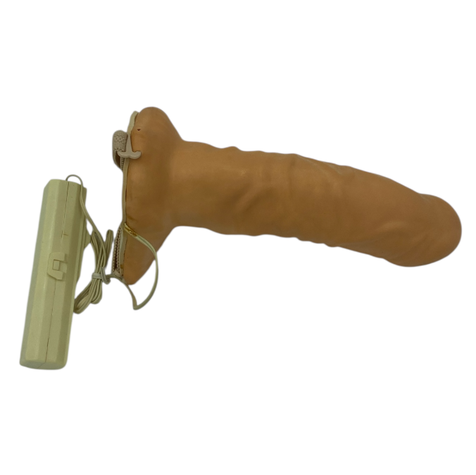 Vibrating Strap-On – Flesh | approx. Insertable 12 cm | Realistic & Adjustable - Club
