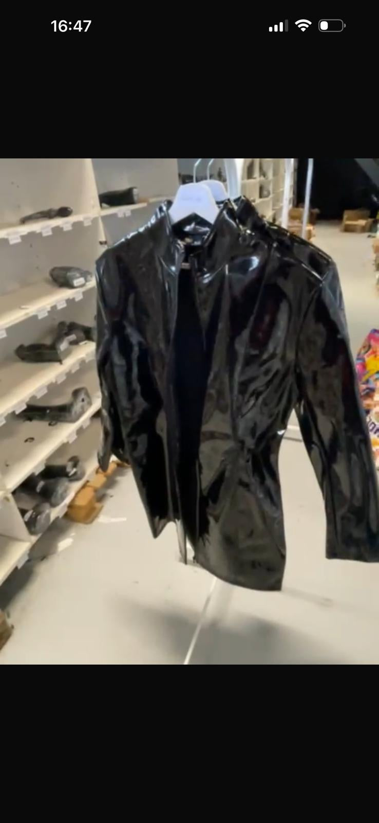 Fashion World - Black Wetlook Zip Jacket – Size L - Unisex Male or Female